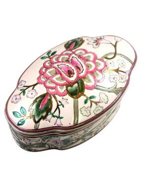 JCPenney Classic Traditions Oval Floral Trinket Box Vintage 1980s Home Decor